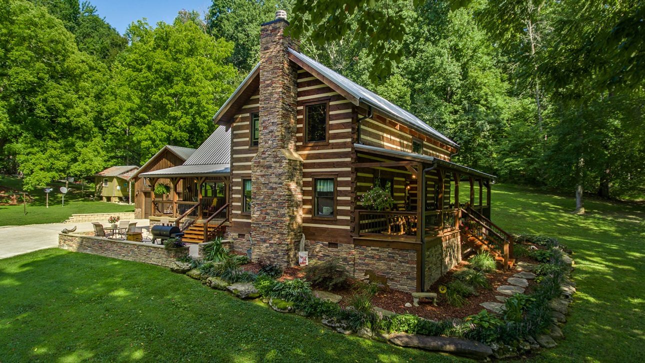 Log Cabin Builders in Tennessee: Building Your Dream Log Cabin