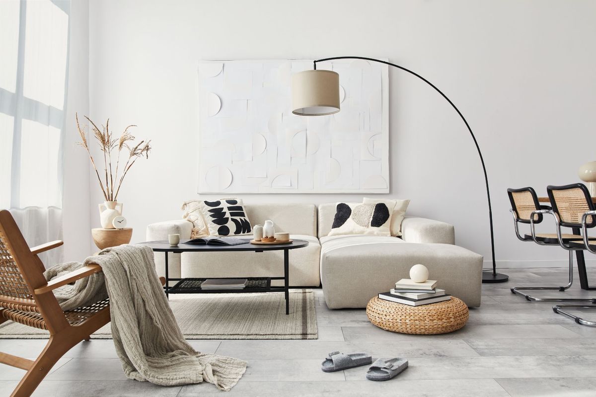 Black Lamps vs. Silver Floor Lamps: Which Suits Your Style?